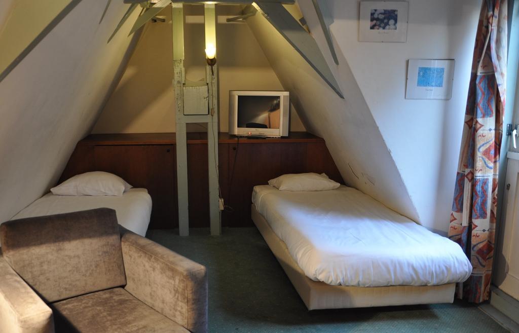 Hotel Agora アムステルダム エクステリア 写真
