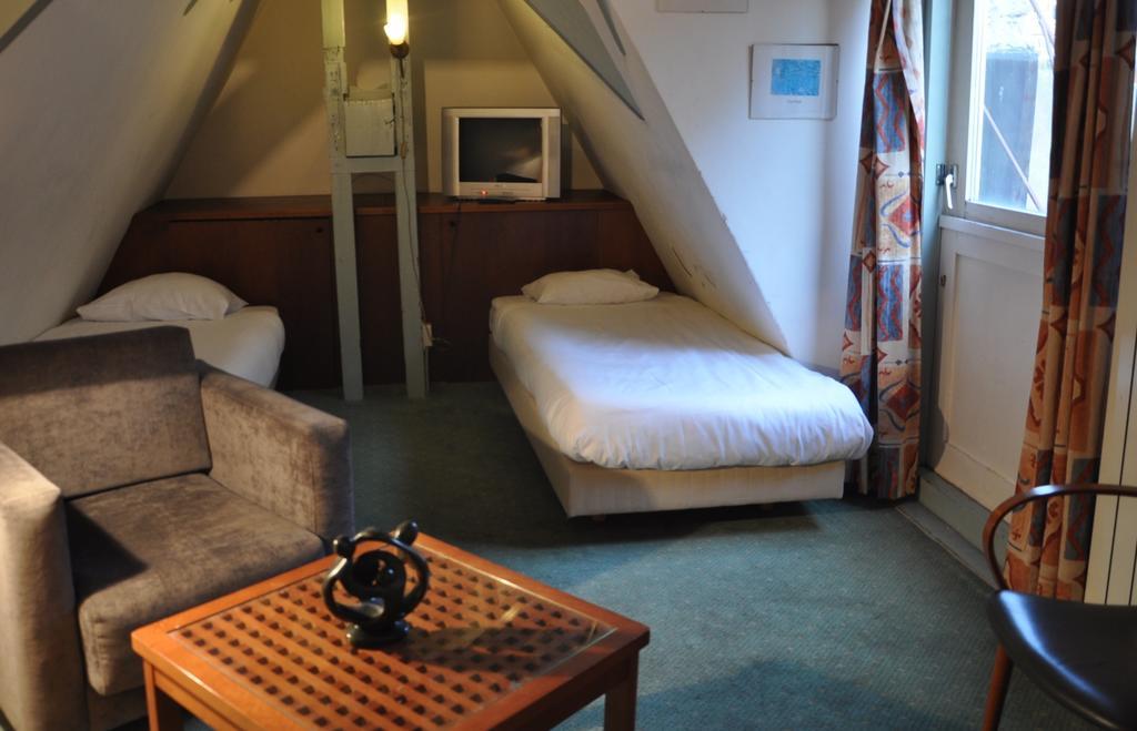 Hotel Agora アムステルダム 部屋 写真