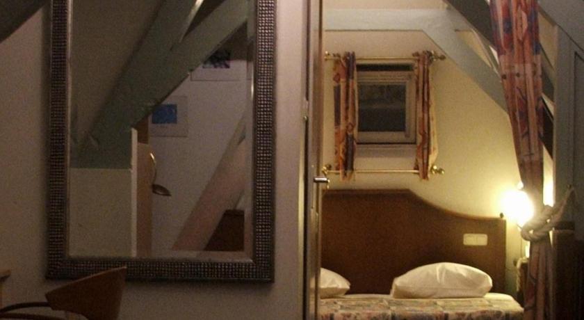 Hotel Agora アムステルダム エクステリア 写真